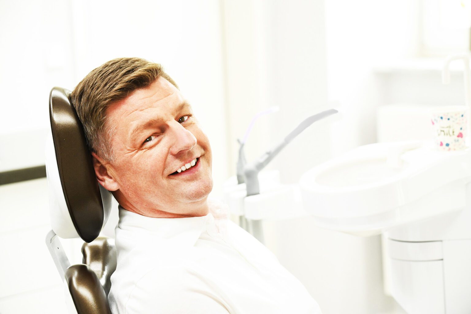 Professionelle Zahnreinigung Dr. Langowsky